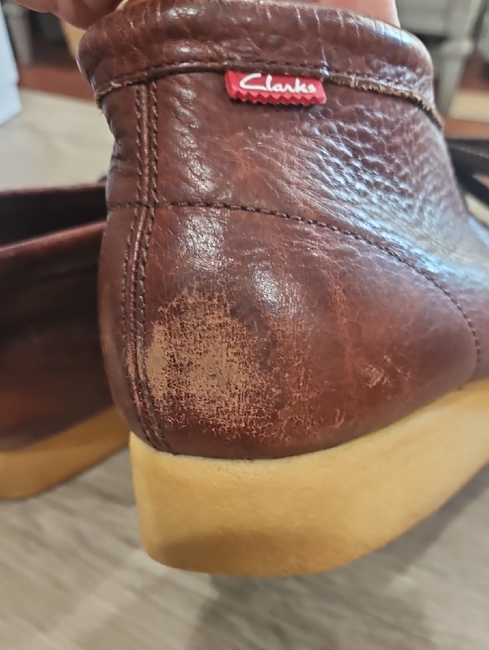 Clarks Men’s Brown Leather Chukka Boots with Tan Crepe Sole 10.5/11 - Picture 6 of 11